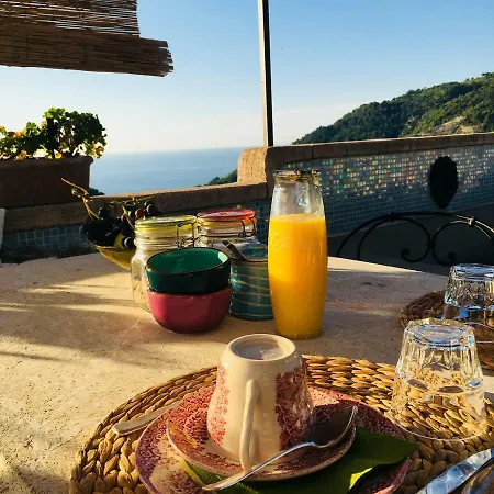 La Terrazza Di Case Bastei Bed and breakfast *